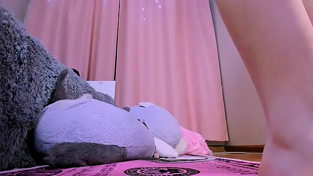 yoi mika online show from January 9, 11:53 pm