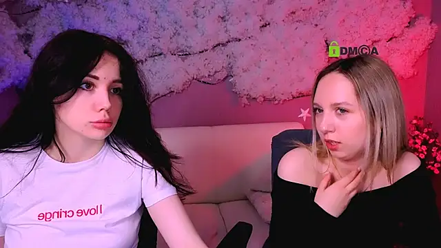 riley sanders online show from March 24, 8:25 pm