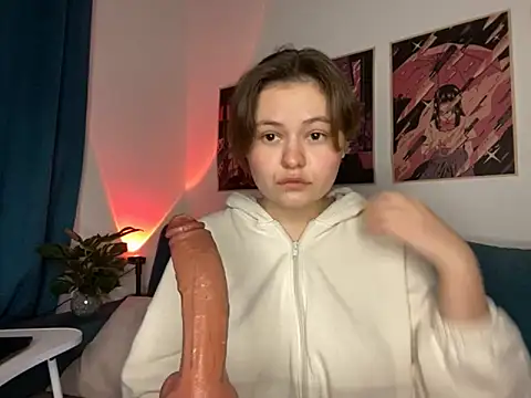 Snapshot of MoonIvy_ chatting on October 3, 5:07 pm MoonIvy  online show from October 3, 5:07 pm