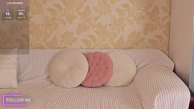 Angell Wild online show from November 7, 1:49 pm