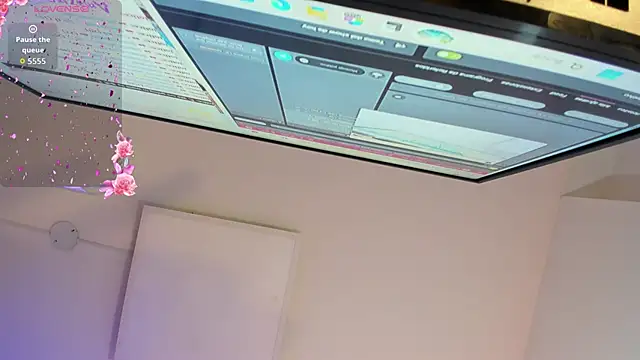 Scarlet fx online show from February 24, 12:48 pm