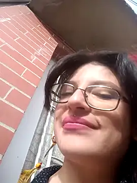  Alaskamisa online show from April 6, 9:16 pm