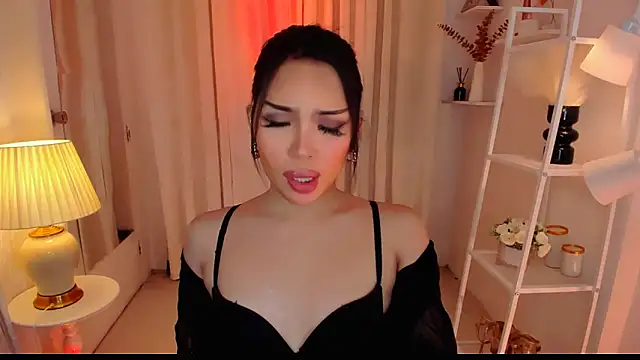 MS LUNA online show from February 27, 11:59 pm