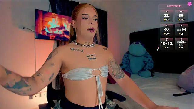 anali myerss  online show from October 25, 8:59 pm