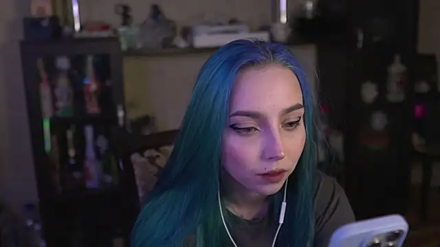 lis silver online show from April 11, 12:31 pm