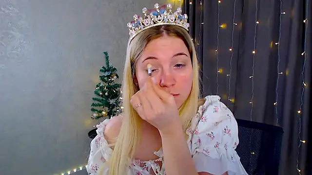 arlana klart online show from January 14, 5:23 am