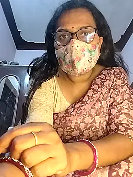 sexy aaru online show from June 5, 9:15 am