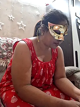 SIMIHOT online show from February 13, 4:30 pm