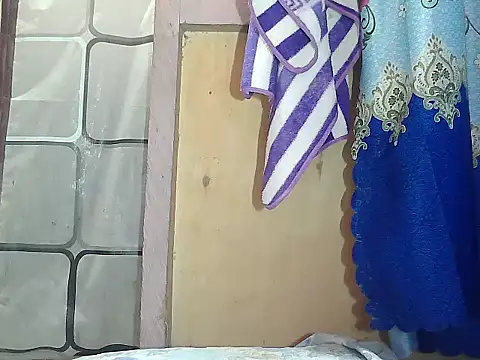 Snapshot of Ayiesha chatting on September 17, 12:47 pm Ayiesha online show from September 17, 12:47 pm