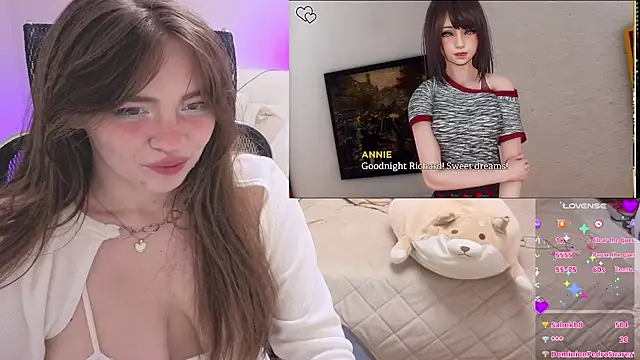 Moon  Bunny online show from July 30, 9:04 pm