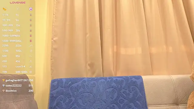 onebigkisss online show from October 21, 9:57 am