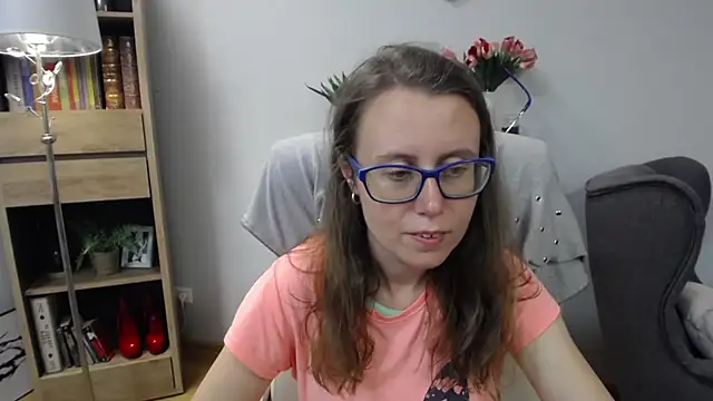 sweetxLizzy online show from June 8, 4:35 am