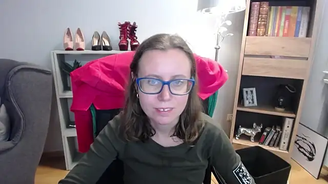 sweetxLizzy online show from November 4, 5:23 am