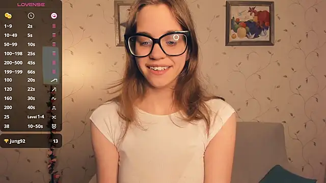 JoanBaggott online show from November 16, 8:31 pm