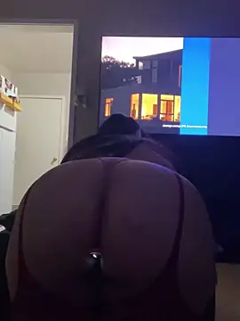 lulusatansbaby online show from April 23, 8:00 am