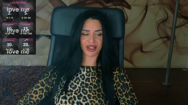 NaomiScarlet online show from November 6, 10:10 am