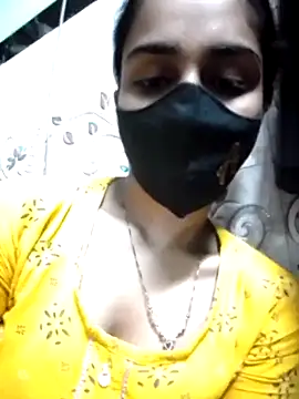 Zoya G online show from October 13, 9:06 pm