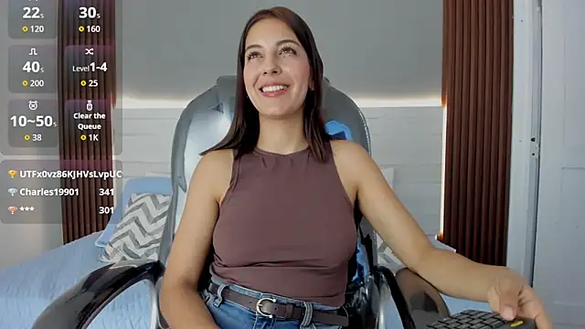 Emmy Meadows online show from October 24, 8:49 pm