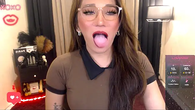 precious RoseDoll online show from November 10, 5:35 am