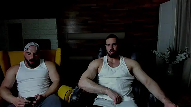 IvanHydee online show from April 16, 4:46 am