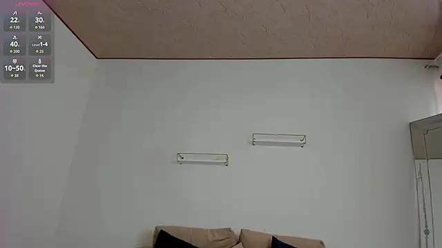 april smiith online show from February 26, 2:38 pm