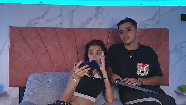 HellAndDante  online show from December 14, 3:34 am