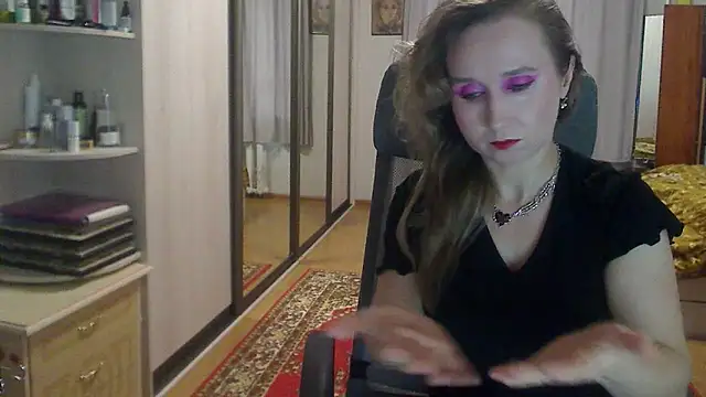 ClassyInna online show from September 9, 8:25 am