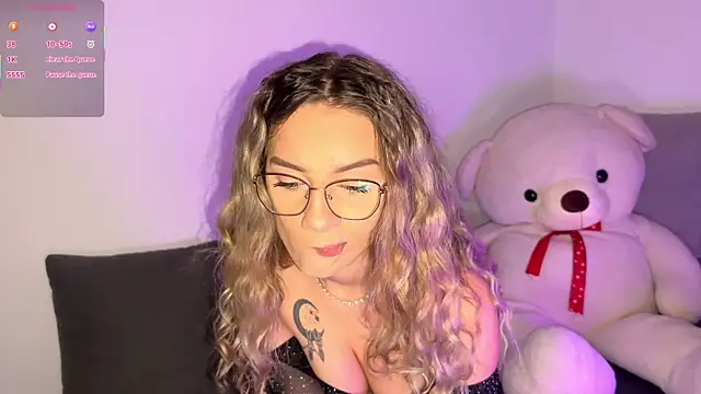 ScarlettSmithX online show from November 16, 8:09 pm