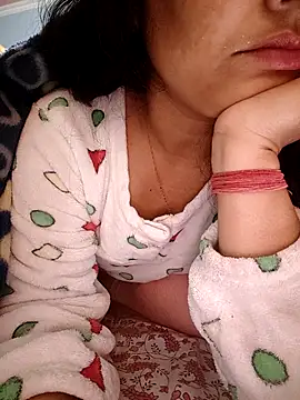 CUTE-PX online show from February 12, 5:31 am