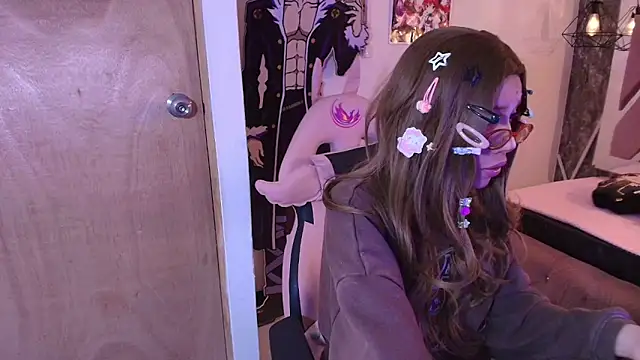 Terraelowen online show from February 7, 12:09 pm