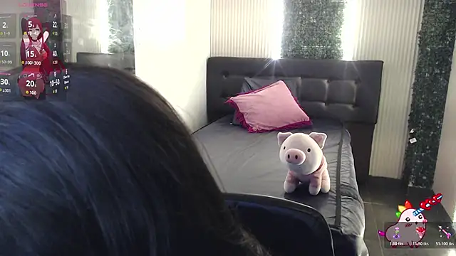 sophiaa 7 online show from February 25, 1:09 pm