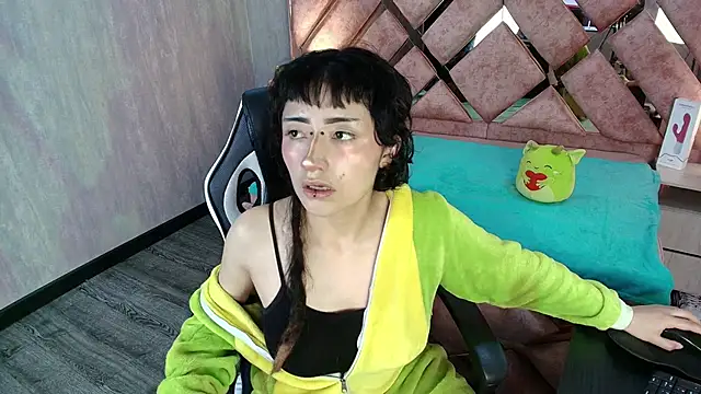 Babyyrasta666 online show from November 27, 3:42 am