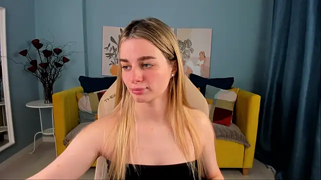 SweetyLicky online show from November 5, 4:12 pm