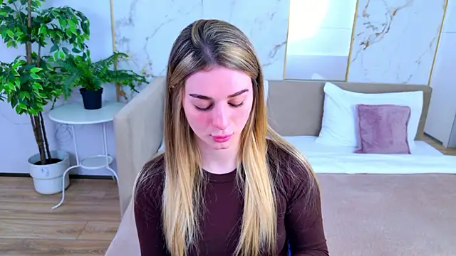 SweetyLicky online show from March 21, 4:12 pm