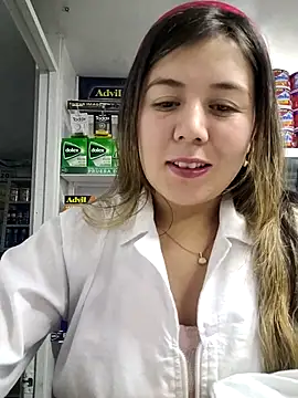 Sophie del Castillo online show from November 20, 1:28 am