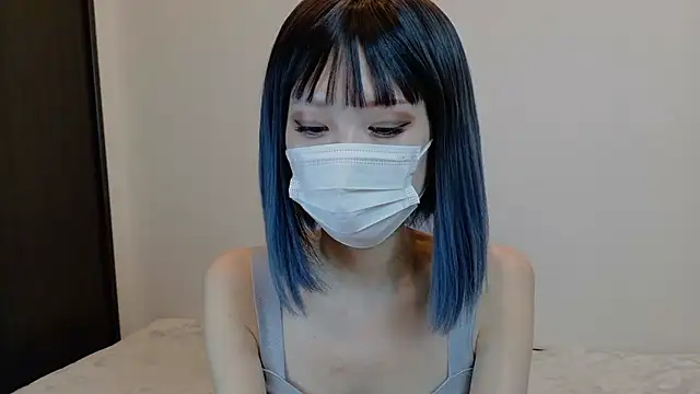 sarina at online show from February 22, 9:21 am