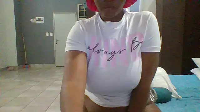 CouplesX96xx online show from April 1, 7:22 pm