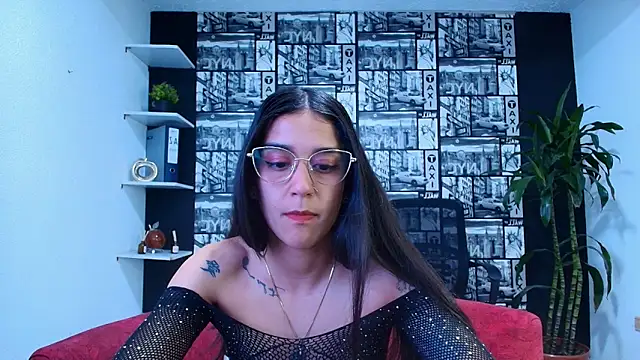 DanielaMonroe online show from April 7, 8:44 pm