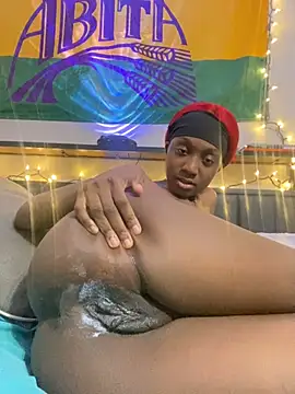 HennessyBaby21 online show from March 2, 7:15 am