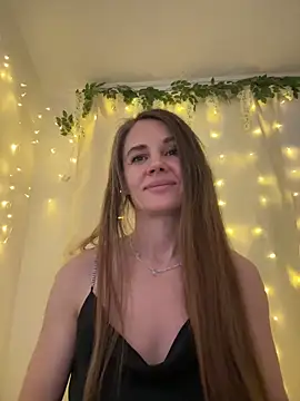 LucieMack online show from February 28, 5:23 pm