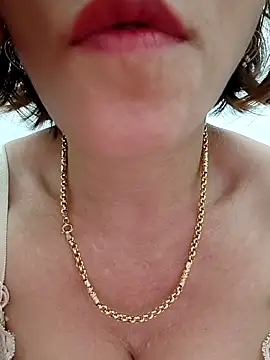 Rosalind xxx online show from April 3, 4:16 pm