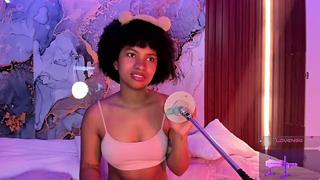 Lolalewis777 online show from October 25, 2:35 pm