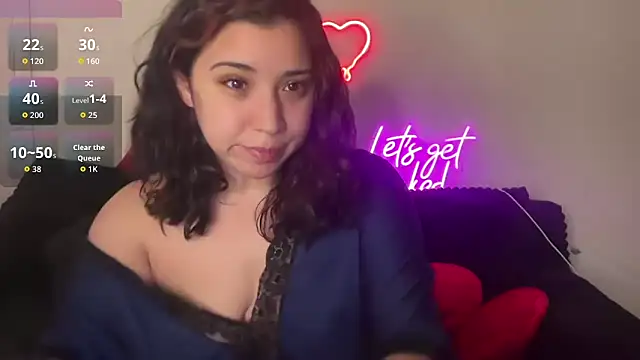 nina lovez online show from February 5, 3:04 pm