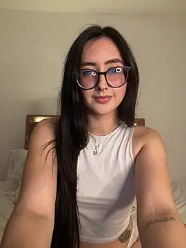 Just Isaa online show from November 27, 1:41 am