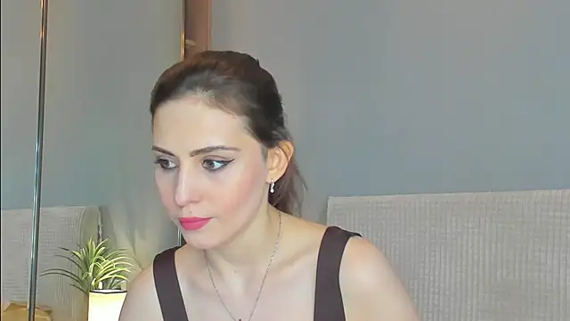 Forever Smiler online show from September 21, 9:30 am