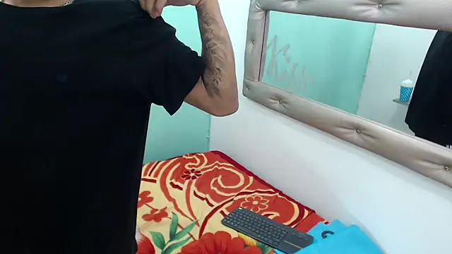 kloe matias online show from September 25, 1:48 am