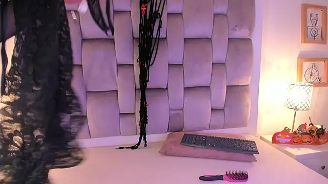 Dannika07 online show from October 30, 3:09 am