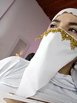 salma isawwii online show from March 18, 2:55 pm