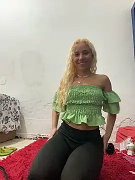 Bruna551 online show from March 8, 3:54 am