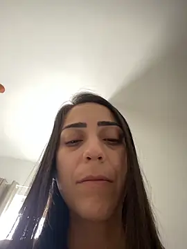 lucioliveira online show from March 18, 1:27 pm